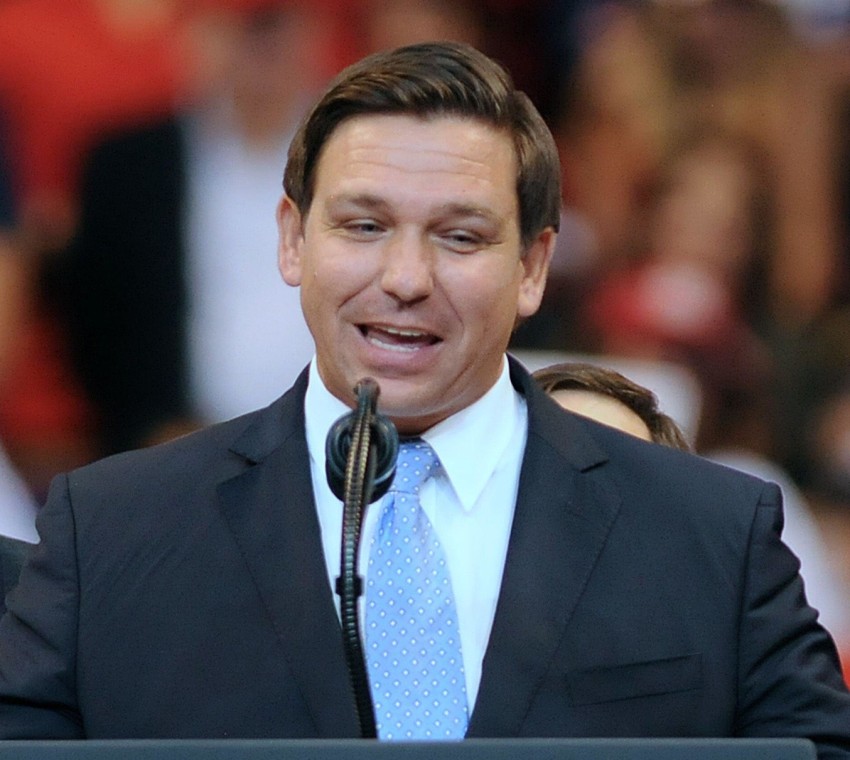 Ron DeSantis 850x625